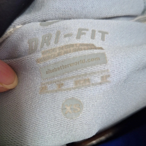 Nike Dri-Fit Womens Pull Over Hoodie Longsleeve Athletic Sporty Bodycon Stretch - Picture 7 of 12